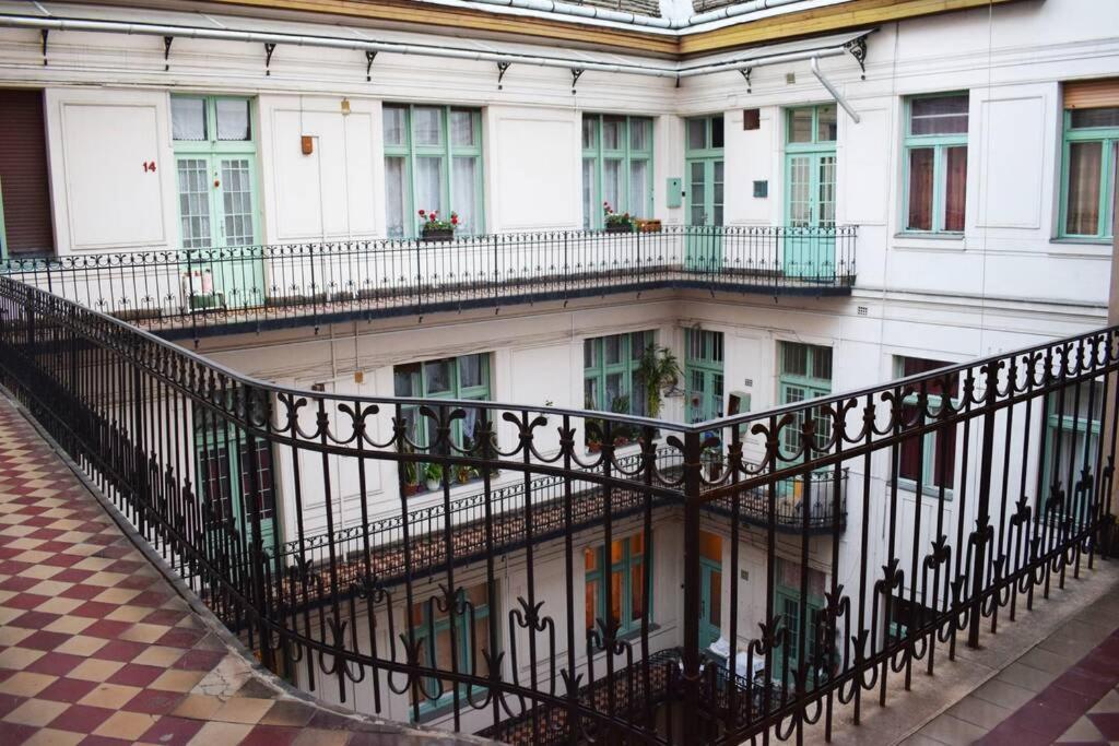 Apartmán Lucky 13 Budapešť Exteriér fotografie